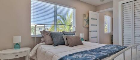 Desk, iron/ironing board, travel crib, WiFi