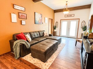 Smart TV, fireplace, books