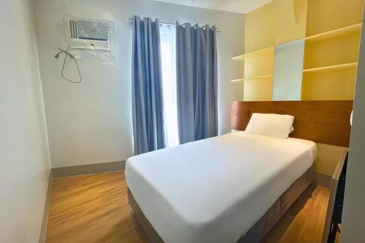 Comfort Single Room, City View