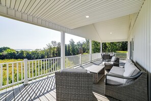 Terrace/patio - Lake View + Deck: Group Getaway in Grand Rivers! (Grand Rivers)