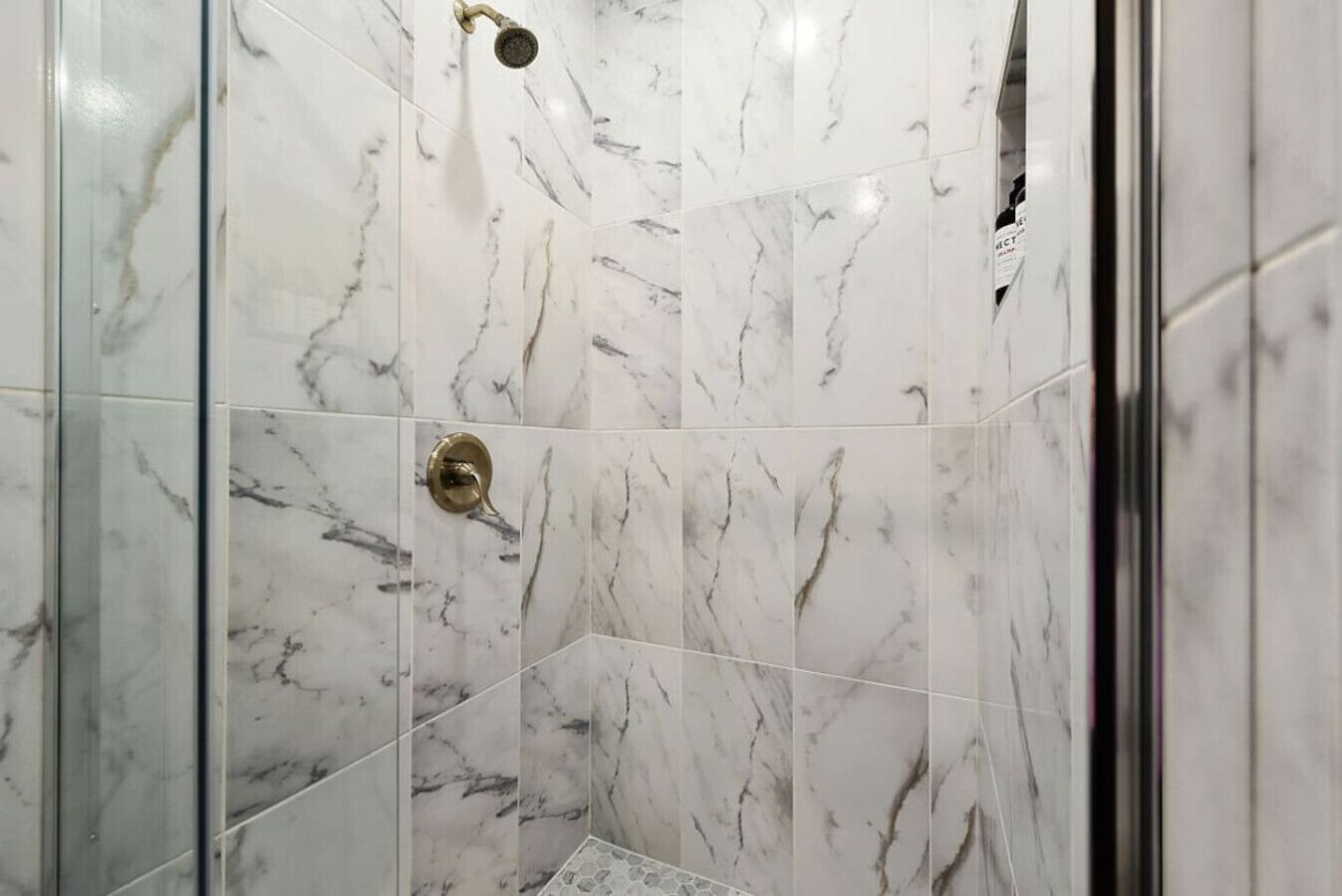 Eco-friendly toiletries, hair dryer, towels