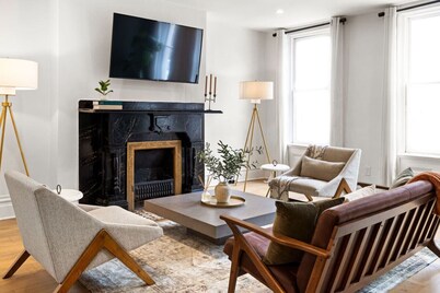 ★HostWise Stays★ Stylish War Streets Retreat | Easy Walk to Stadiums & Dining