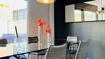 House | Dining