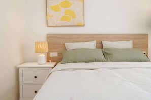 2 bedrooms - Villa With Parking Space (Marbella)