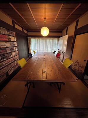 Meeting facility