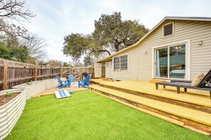 Terrace/patio - Walk to Main Street: Cottage w/ Deck in Bandera! (Bandera)