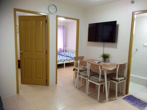 2 Schlafzimmer, Bügeleisen/Bügelbrett, WLAN, Bettwäsche