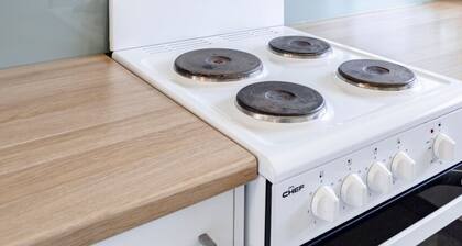 Torquay Treasure, close to the beach and shops