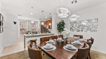 House (3 Bedrooms) | Property amenity