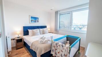 2 Schlafzimmer, Bügeleisen/Bügelbrett, Reisekinderbett, kostenloses WLAN