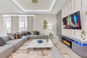 Fernseher, Kamin, Videospiele