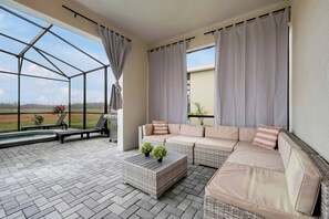 TV, fireplace, video games