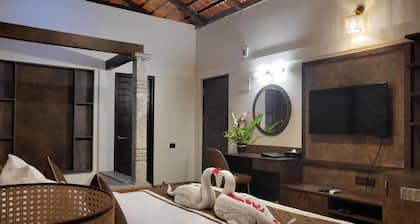 Nirantara Resort & Spa