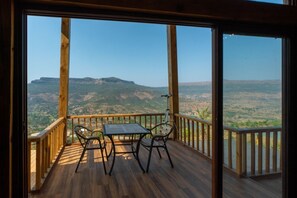 Luxury Villa | Balcony - Amarjas Sierra Vista (Mawal)