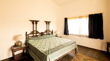 4 bedrooms, free WiFi