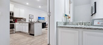 Updated Dog-Friendly Townhome | Downtown Pensacola | My Beach Getaways