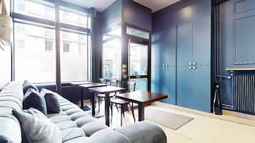 Sala de estar en el lobby