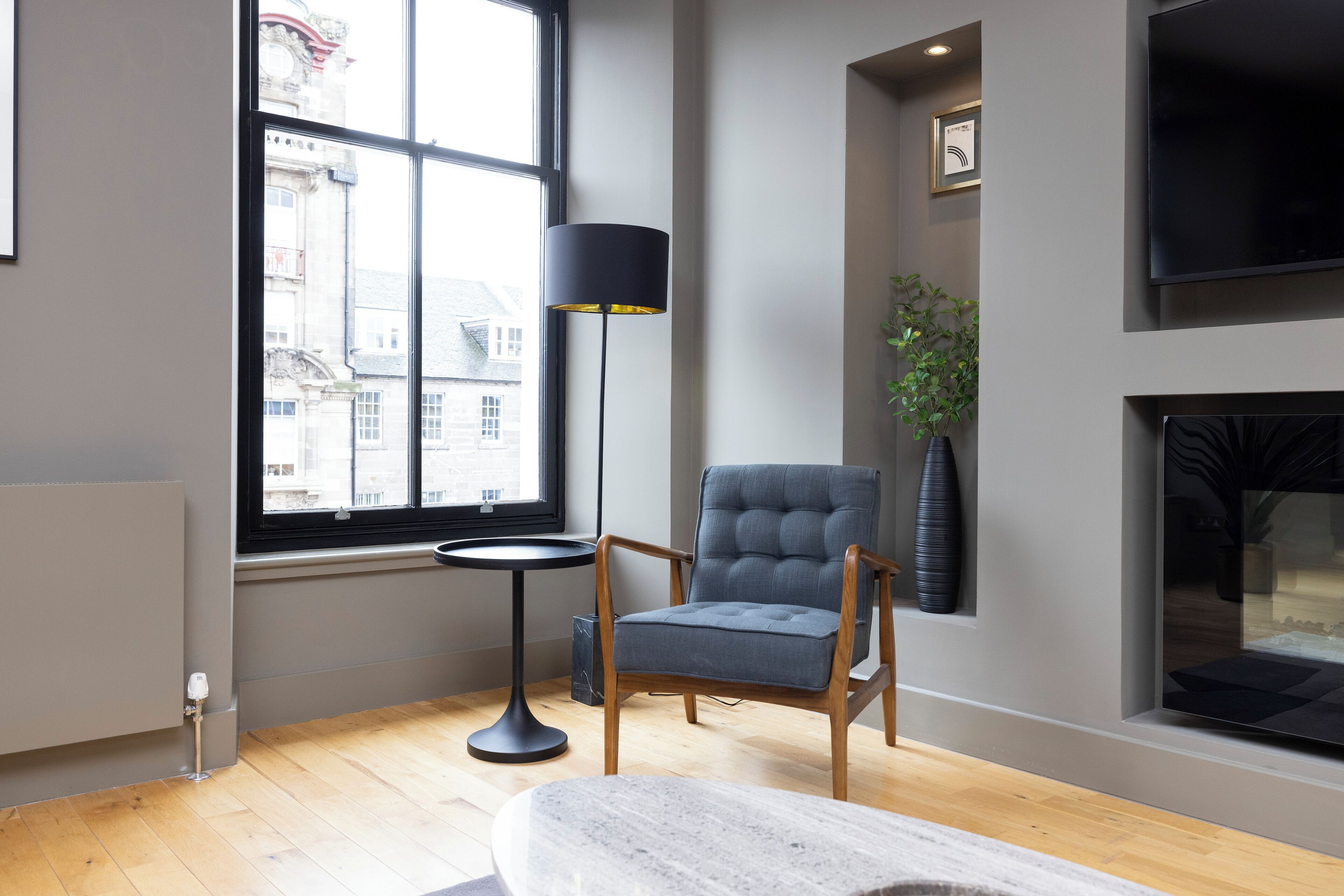 Apartemen Comfort, pemandangan kota | Area keluarga | TV LCD