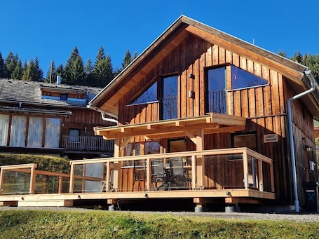 Exterior. Chalet 'Martina' with Mountain View, Beautiful Terrace and Sauna