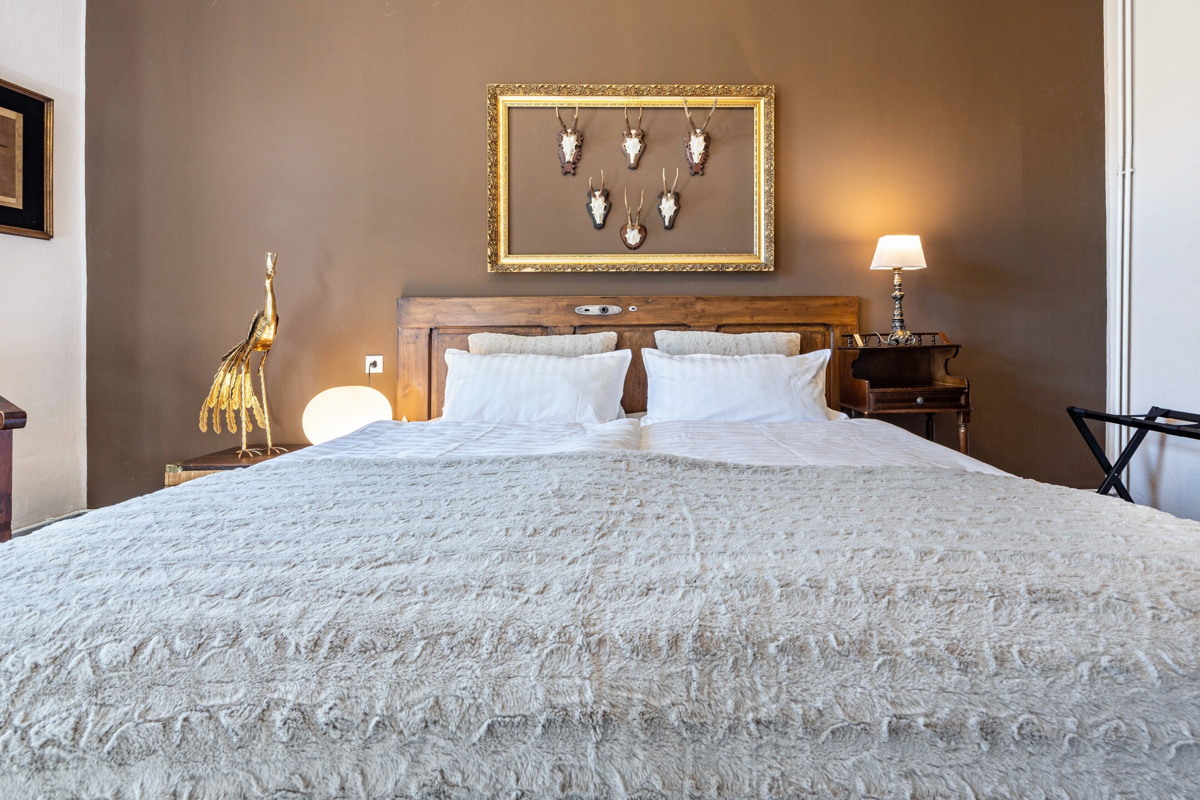 2 dormitoris, planxa i posts de planxar, wifi gratuïta i roba de llit 