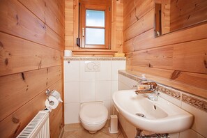Een douche, een haardroger, handdoeken