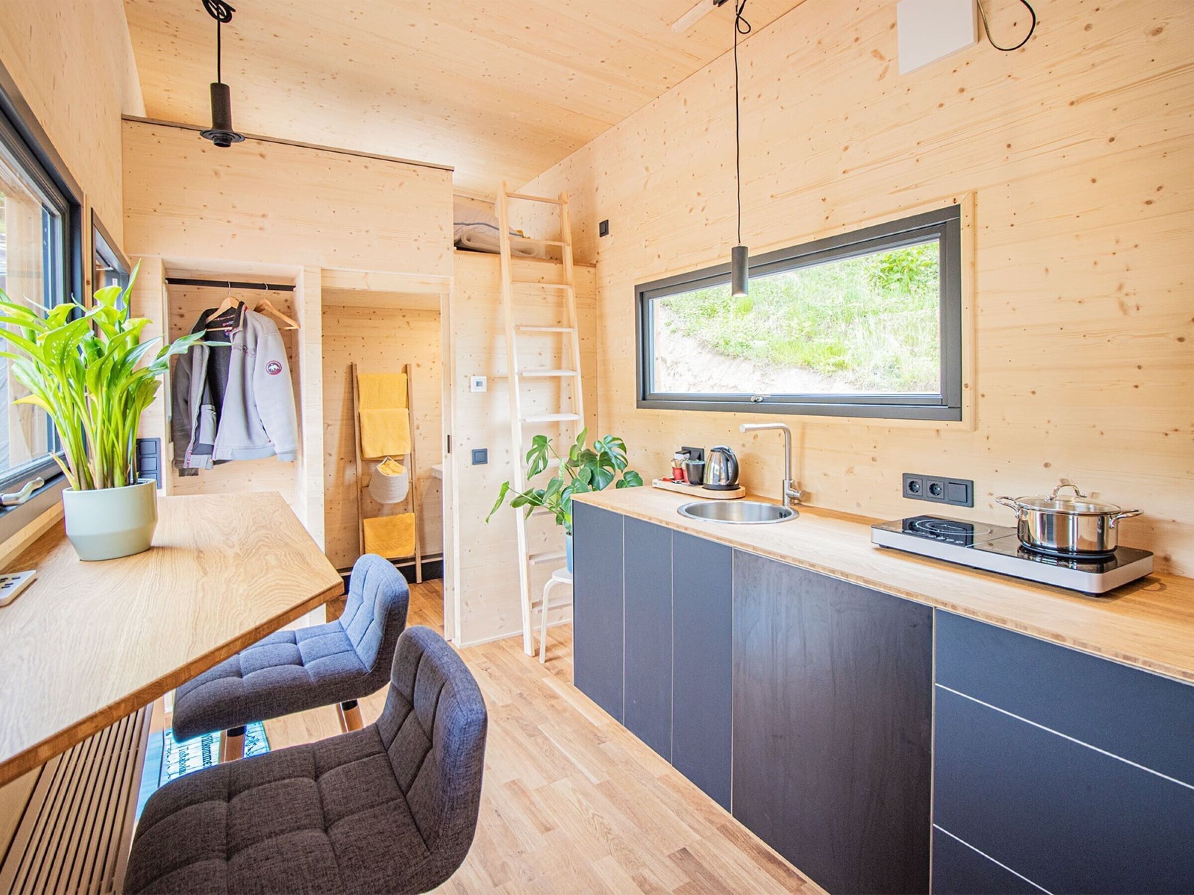 Kühlschrank, Herdplatte, Geschirrspüler