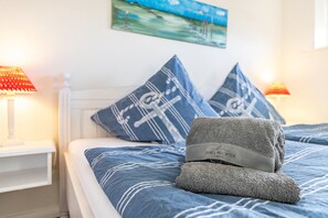 2 bedrooms, free WiFi, bed sheets - Apartment 'Erwin' with Shared Terrace, Shared Garden and Wi-Fi (Breklum)