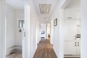 Interior - Apartment 'Erwin' with Shared Terrace, Shared Garden and Wi-Fi (Breklum)