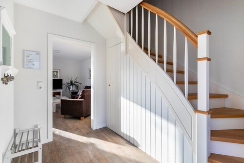 Ferienwohnung 'Hinnerk' mit Gemeinschaftsterrasse, Garten und Wi-Fi