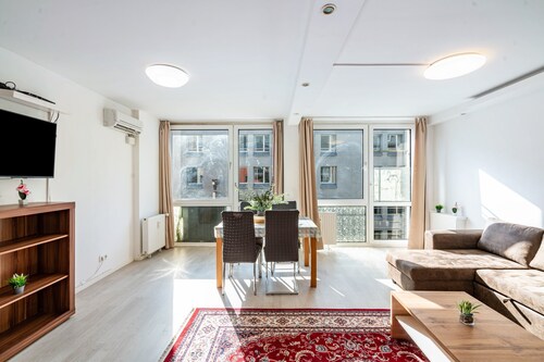 Ferienwohnung 'Aldars 5' mit Wi-Fi und Klimaanlage