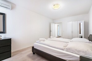 2 bedrooms, free WiFi, bed sheets