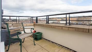 Apartemen Standar, balkon | Teras/patio