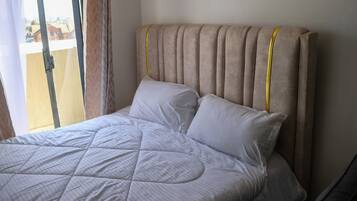 1 bedroom, iron/ironing board, WiFi, bed sheets