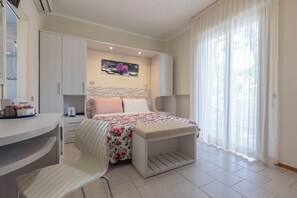 In-room safe, free WiFi - Hotel Deborah (Milano Marittima)