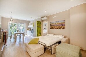 1 chambre, fer et planche à repasser, Wi-Fi, draps fournis