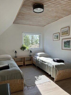 Classic Double or Twin Room, Garden View | Free WiFi - Stoksholmene13 (Svebolle)