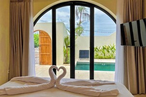 Villa, 2 Bedrooms, Private Pool | Individually decorated, individually furnished, free WiFi, bed sheets