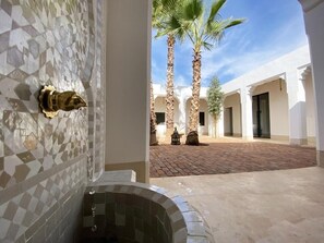 Exterior detail - Villa les 3 palmiers (Marrakech)