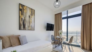 Unclassified image, 3 of 37, button - Modern Elegance Studio in Azizi Riviera (Dubai)
