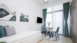 Unclassified image, 4 of 37, button - Modern Elegance Studio in Azizi Riviera (Dubai)