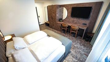 Habitació doble | Escriptori, habitacions insonoritzades i wifi gratuïta