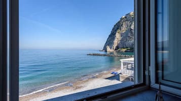 Classic Double Room | Water view