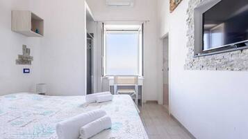 Classic Double Room | Free WiFi