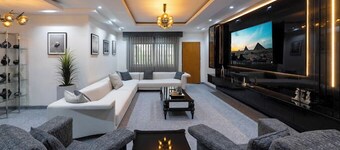 Shamrock Apartments
