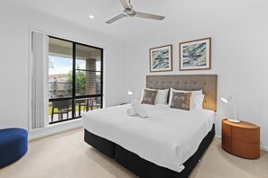 4 bedrooms, iron/ironing board, travel cot, free WiFi