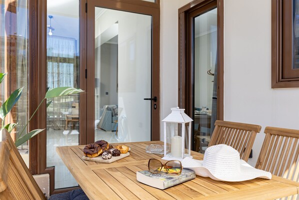 Exterior detail - Evangelia's Residence (Chania)