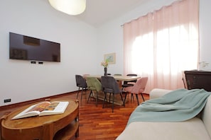 House | 4 bedrooms - Giuliana Giant Apartment (Rome)