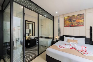 Executive Studio - Elegant Hotel (Hue)