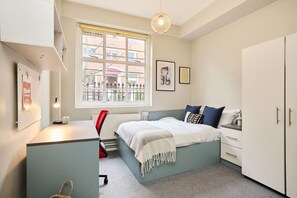 1 bedroom, iron/ironing board, bed sheets