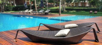 Boston Residence Limited 